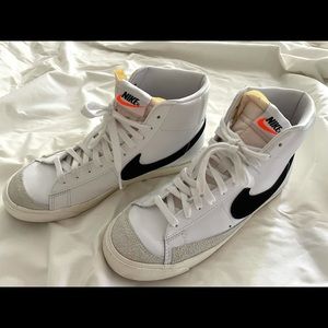 NIKE Blazer mid ‘77 Vintage Sneaker 💥worn once